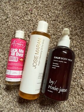 JOSIE MARAN Argan Cleansing Oil For Body - 8.3oz